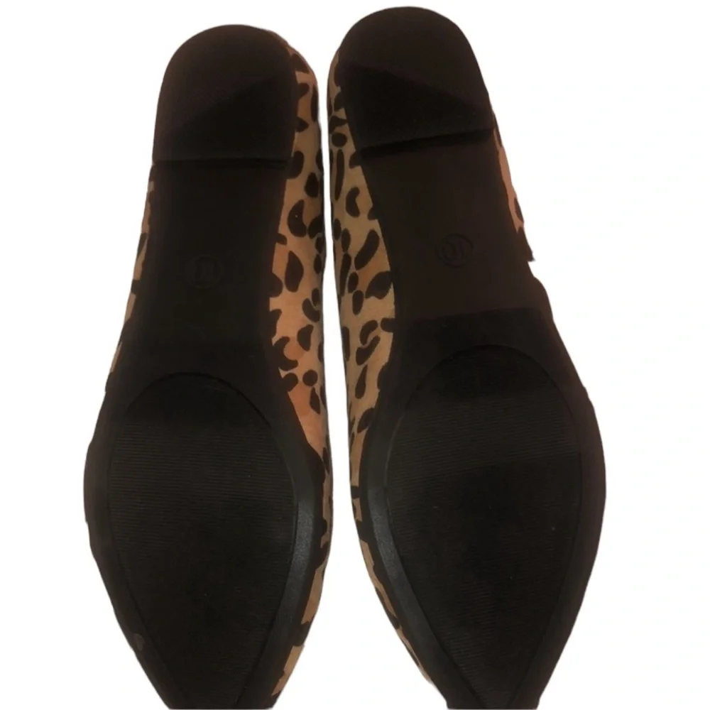 Merona size 10 leopard print flats faux suede bow detail like new true to size